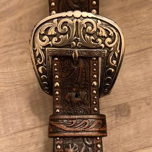 Medium Leather Ariat Belt Limited Edition Buckle
